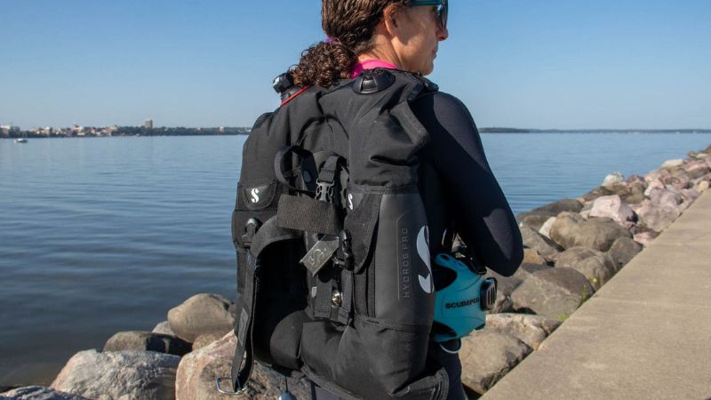 Back-Inflate BCDs (3) Chaleco de inflado trasero