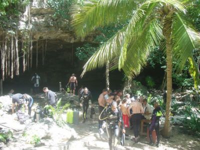 Cenote excursion plongée