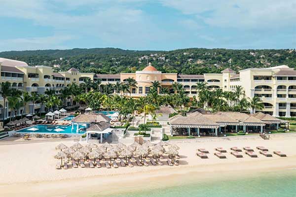 DIVE-RESORT-JAMAICA-Iberostar-Grand-Rose-Hall DIVE-RESORT-JAMAICA-Iberostar-Grand-Rose-Hall