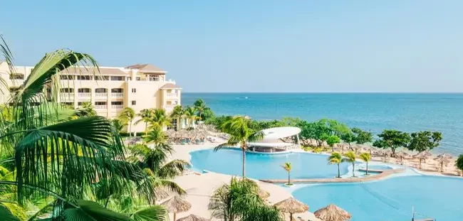 Stay & Dive in MoBay 1 Stay & Dive in MoBay 1