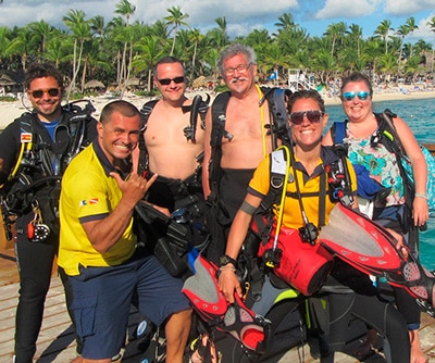 Divers Day Excursion with Dressel Divers