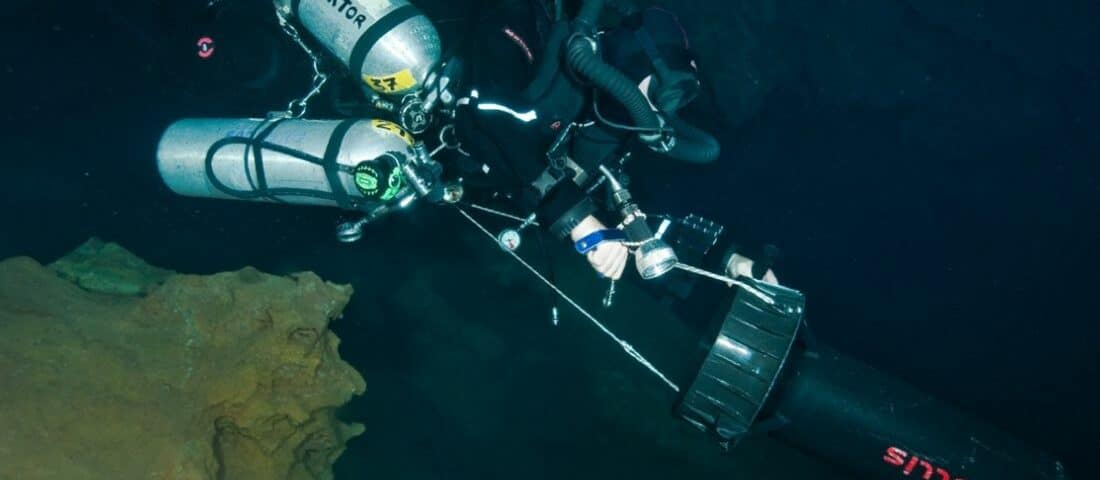 Propulsores submarinos