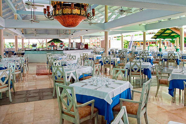 dive resort in punta cana - restaurant