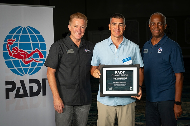 PADI Platinum Award - Cris Dressel Divers