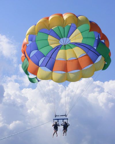 parasailing dressel divers