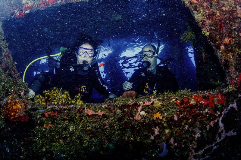 Romantic Scuba Vacations - Romantic Caribbean Getaways 10 Vacaciones románticas de buceo y escapadas al Caribe para buceadores