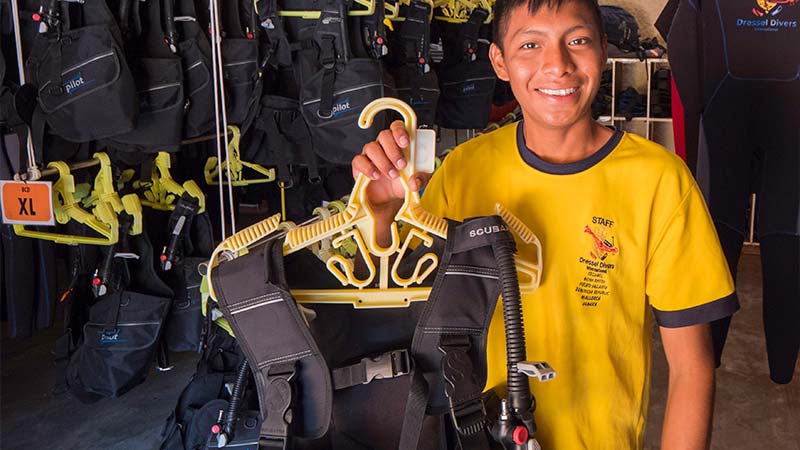 SCUBA DIVING BCD (3)