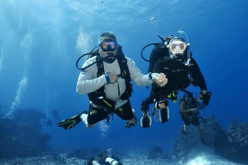 SDI Dive Centers (6) centros de buceo SDI