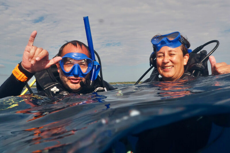 SDI Dive Centers (8) centros de buceo SDI