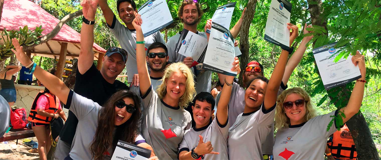 Quality DIVING & SNORKELING with Dressel Divers