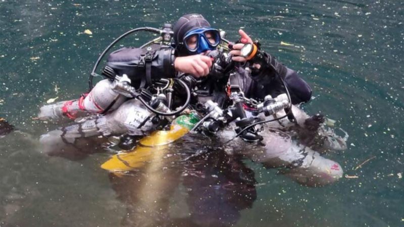 Scuba Diving Records - Deepest Scuba Dive Karen Van Den Oever - récords de buceo