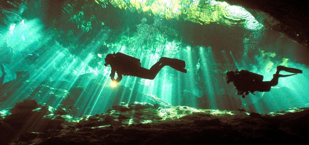 Scuba Diving Puerto Aventuras - Cenote