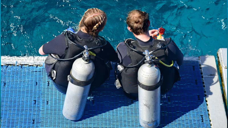 Smoking And Diving (4) fumar y bucear