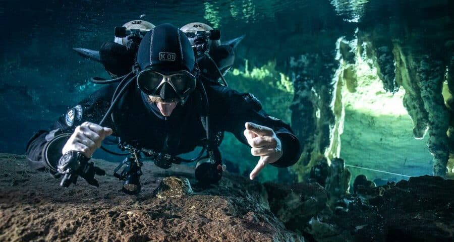 Underwater Cave Photography 7 fotografía de cuevas submarinas. jpg
