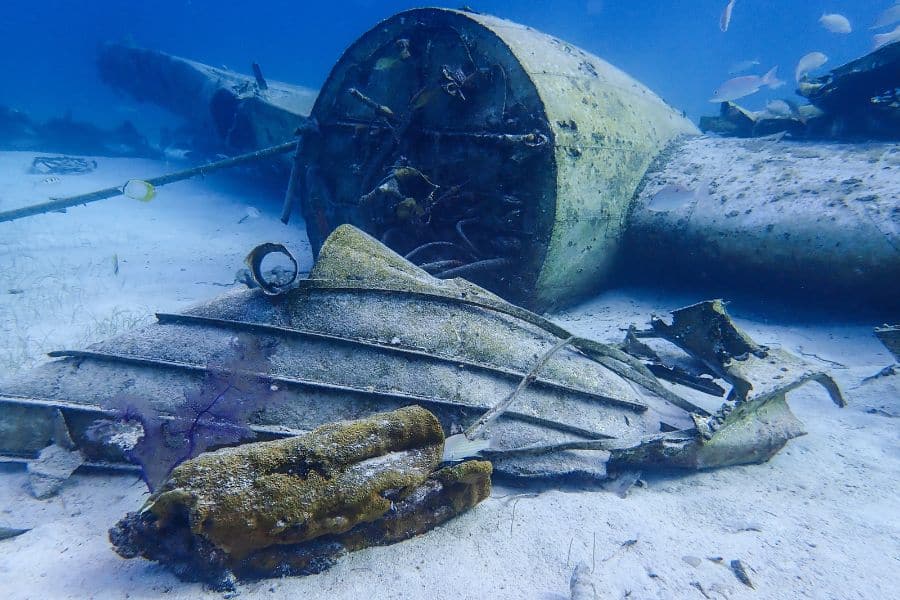 Underwater Wrecks-pecios (adorno) - naufragios submarinos