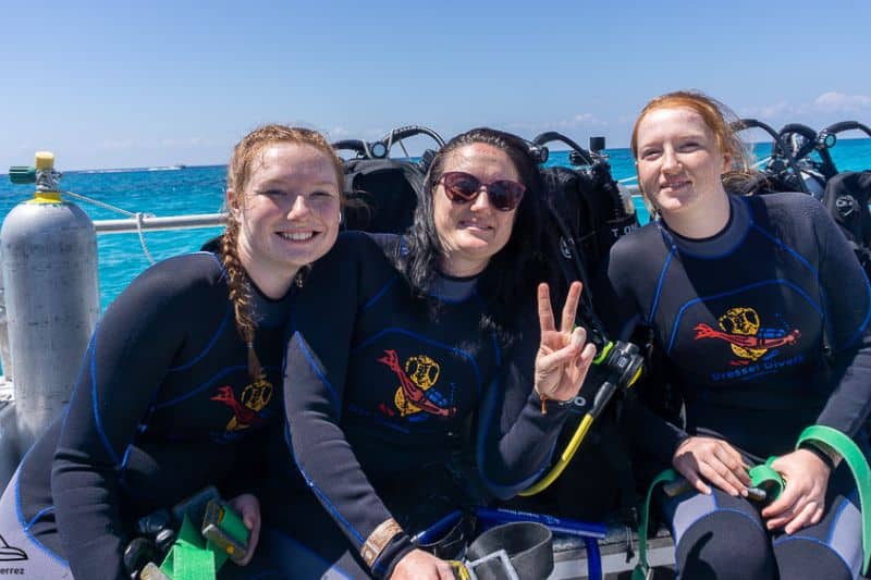 Women in Scuba Diving (6) buceo para mujeres