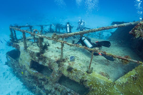 Wreck Diving Pictures - 2