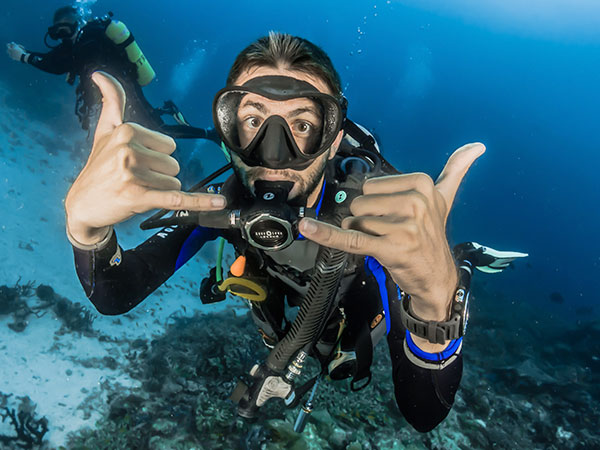 PADI Advanced diving Courses