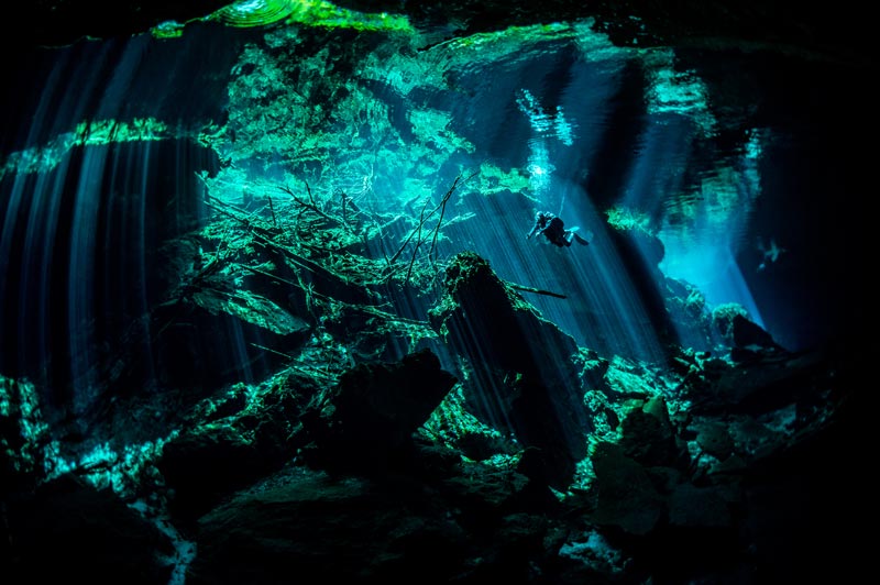 cavern diving holidays