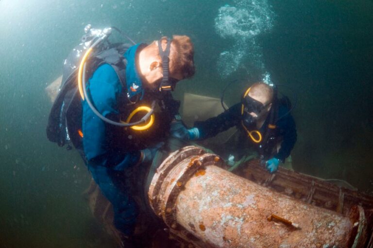 Commercial Diving Certifications or How to a Commercial Diver?