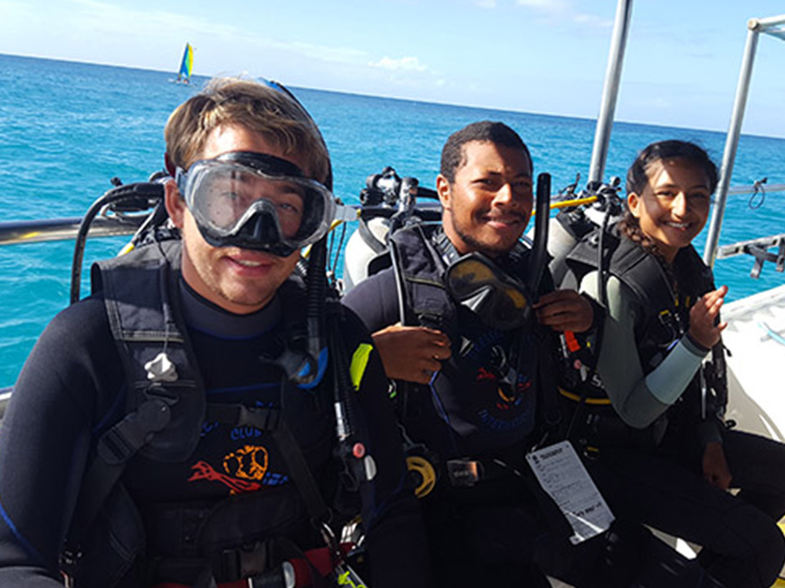 how to become a scuba diving instructor - 3 - cómo ser instructor de buceo