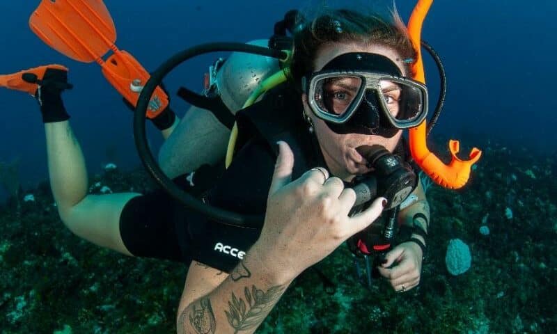 how to properly use a snorkel (2) como usar correctamente el snorkel
