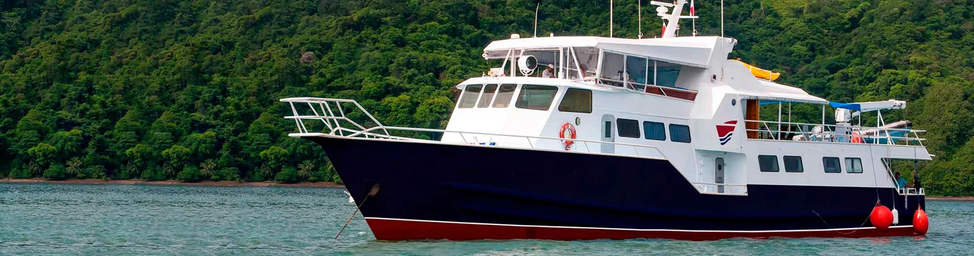 Bahamas Liveaboard Diving - Vessel