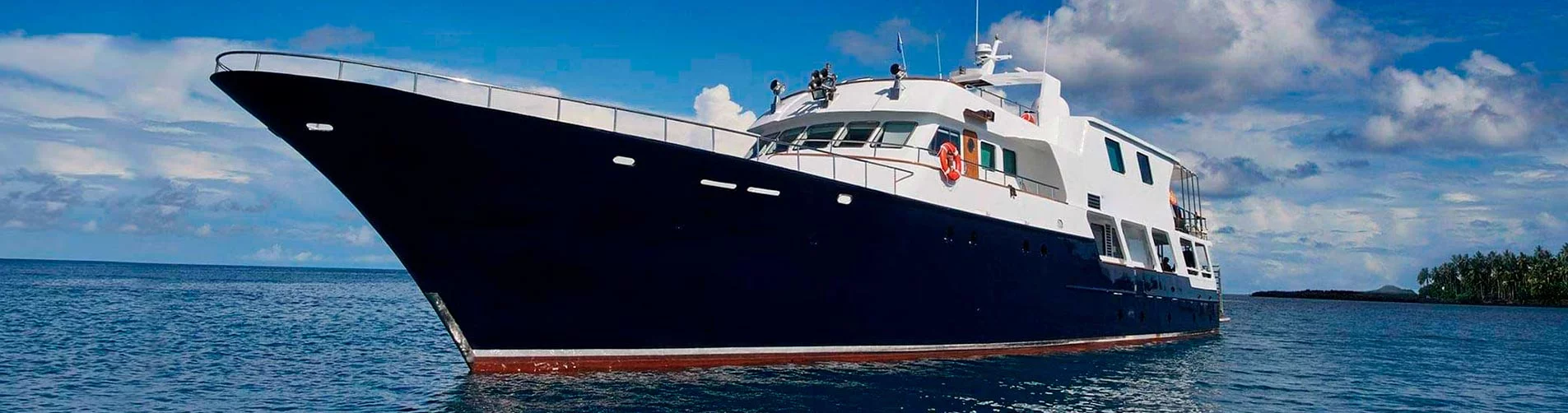 Truk Lagoon Liveaboard Diving - Vessel