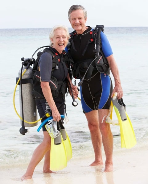 scuba diving age restrictions - couple