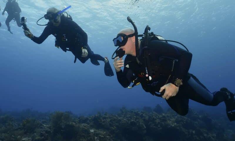 scuba diving ascent rate (1) velocidad de ascenso de buceo