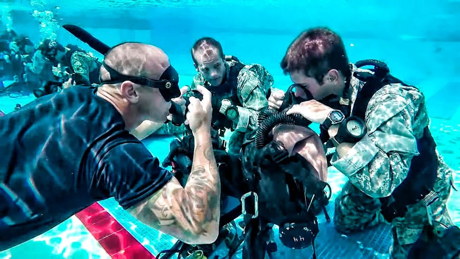scuba diving career -army 2