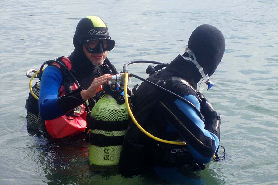 scuba diving safety - 4 - seguridad en el buceo