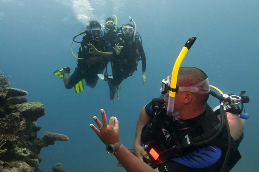 scuba diving safety - 5 - seguridad en el buceo