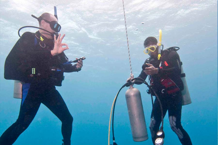 scuba diving safety - seguridad en el buceo