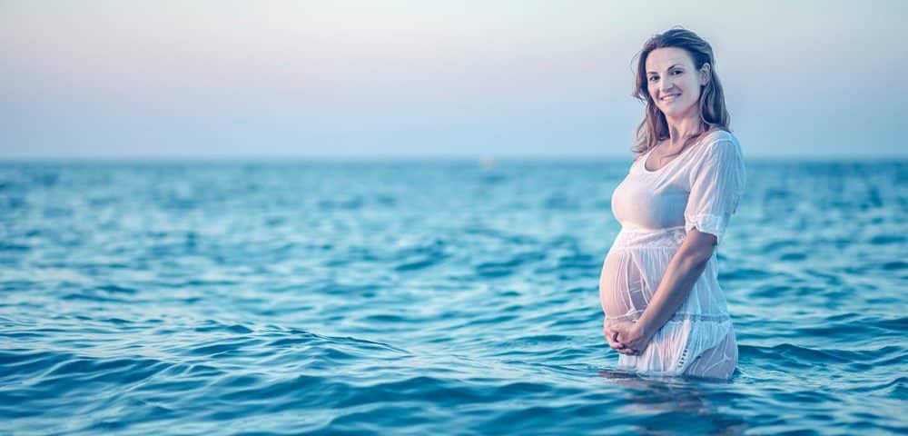 scuba diving while pregnant - main