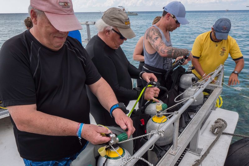 scuba tank rental near me