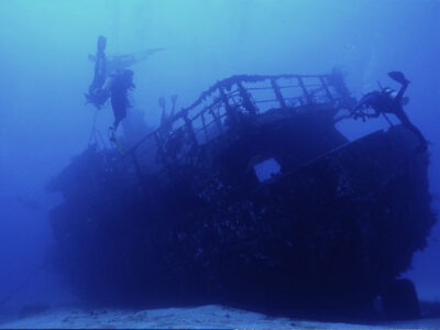 wreck diving - 2