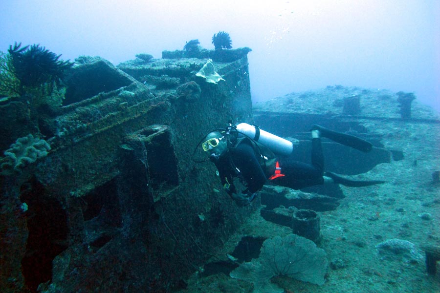 I. Introduction to Wreck Diving in the Caribbean